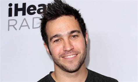 Pete Wentz Biography, Age, Height, Wife, Net Worth, Family